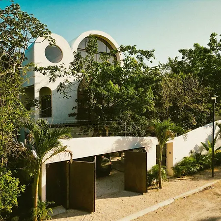 Casa Tira - Your Luxury Jungle Mansion In Tulum
