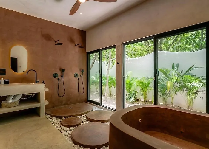Casa Tira - Your Luxury Jungle Mansion In Villa